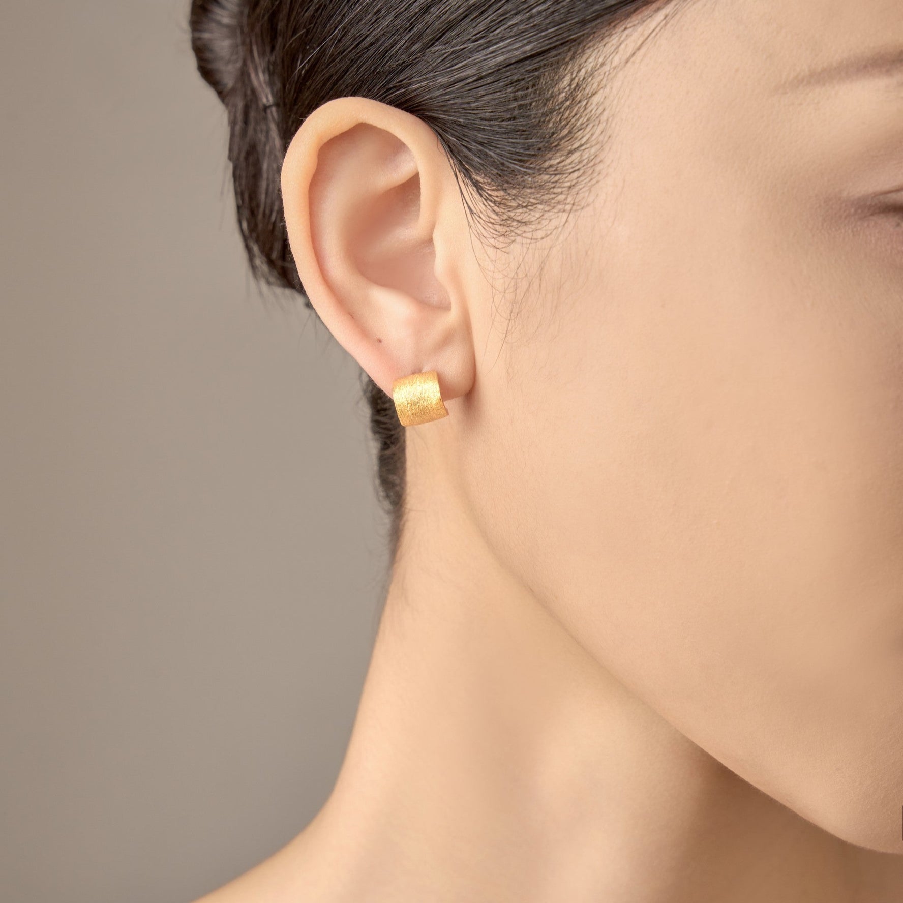 Time Curl Hoop Earrings – 925 Silver with 18K Gold Plating