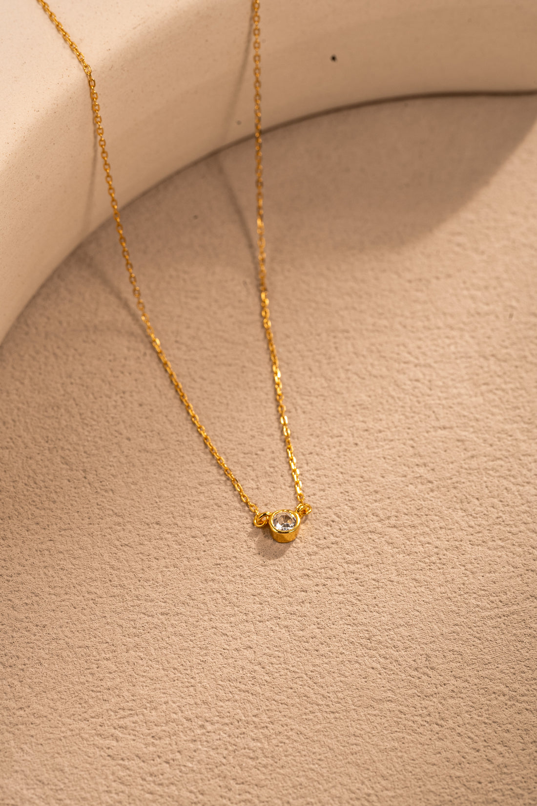 Minimalist Zircon Pendant Necklace – 925 Silver with 18K Gold/Platinum Plating