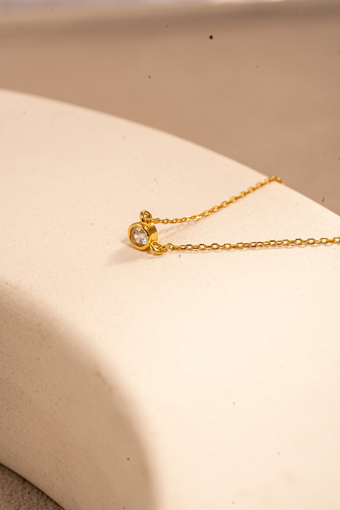 Minimalist Zircon Pendant Necklace – 925 Silver with 18K Gold/Platinum Plating