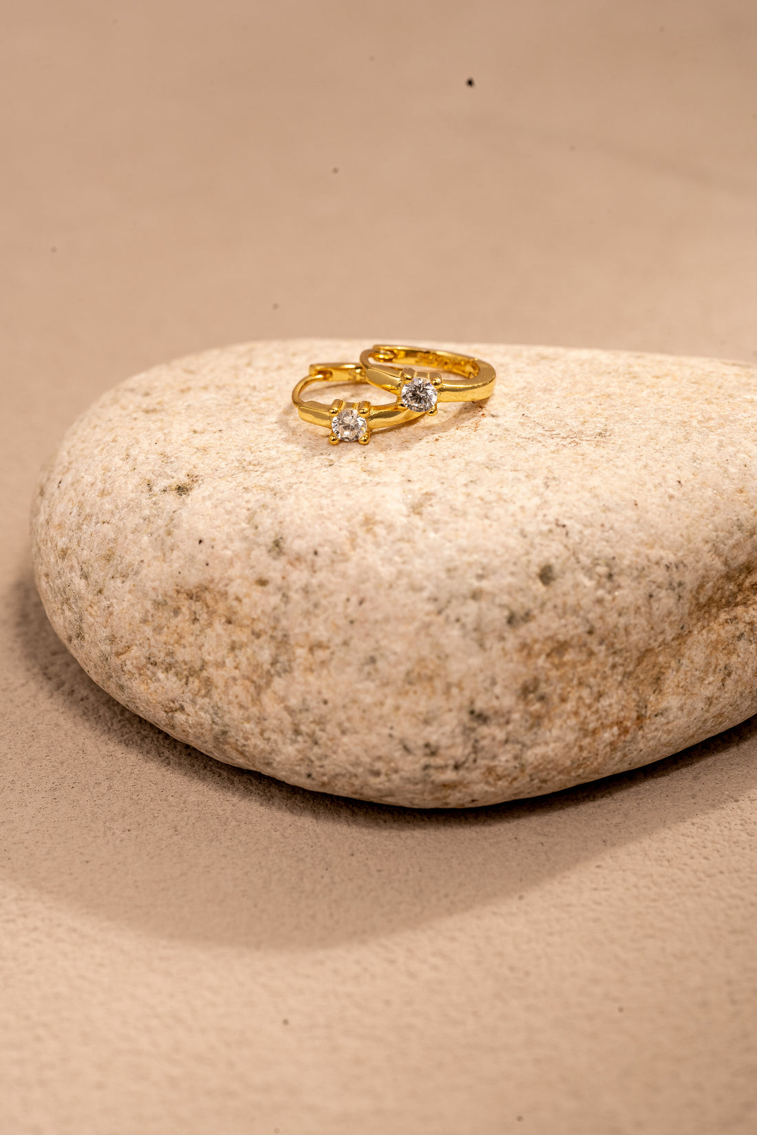 LUMI Whisper Hoops – Dainty 925 Silver Earrings in Gold or Silver