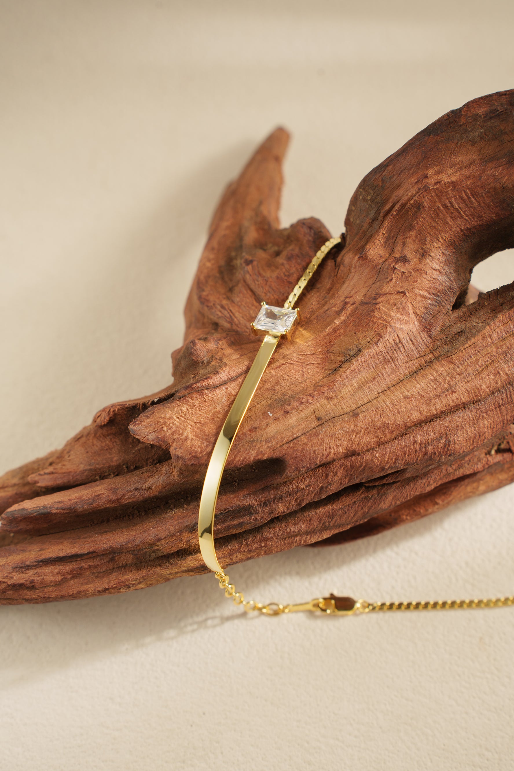 LUMI Whisper Chain Bracelet – 18K Gold Vermeil on 925 Silver