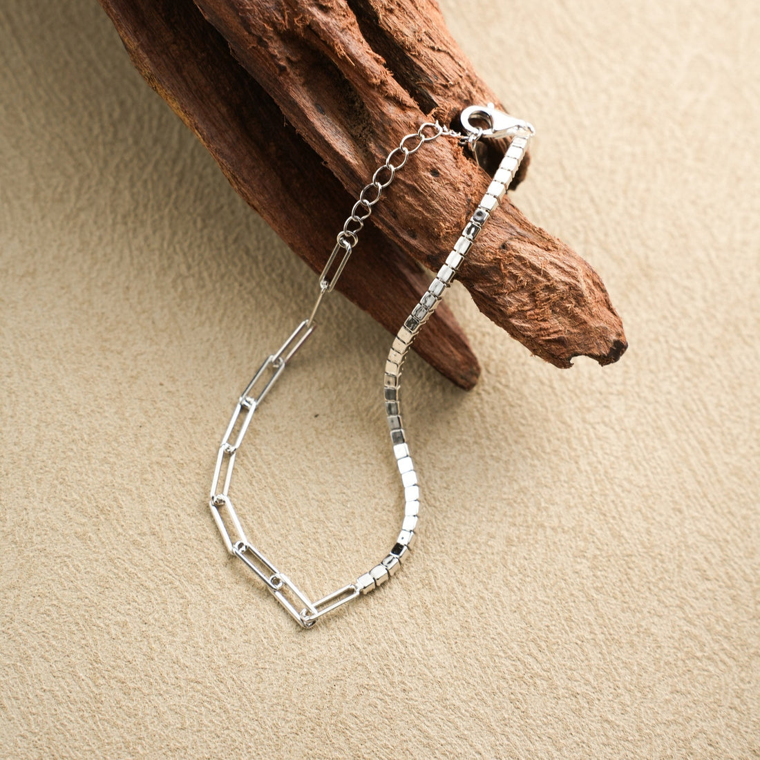 Halo Trail Bracelet