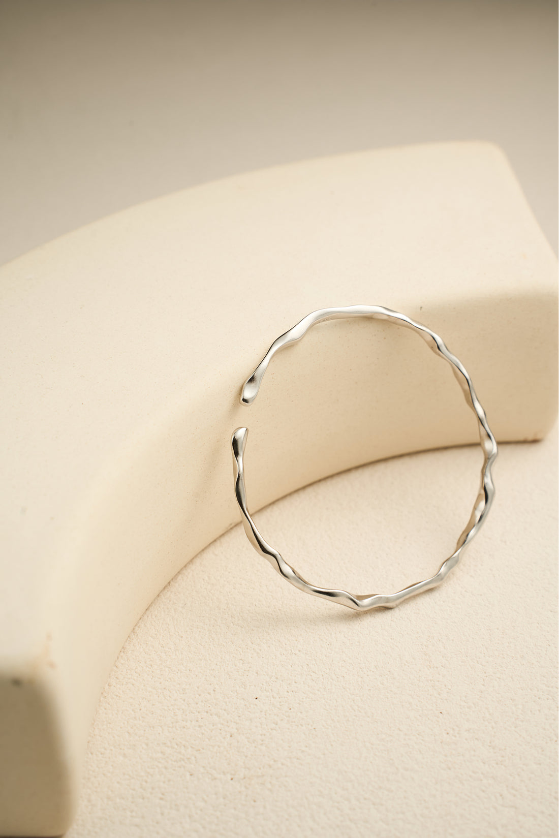 Flowing Texture Open Bangle | S925 Sterling Silver Minimalist Adjustable Bracelet