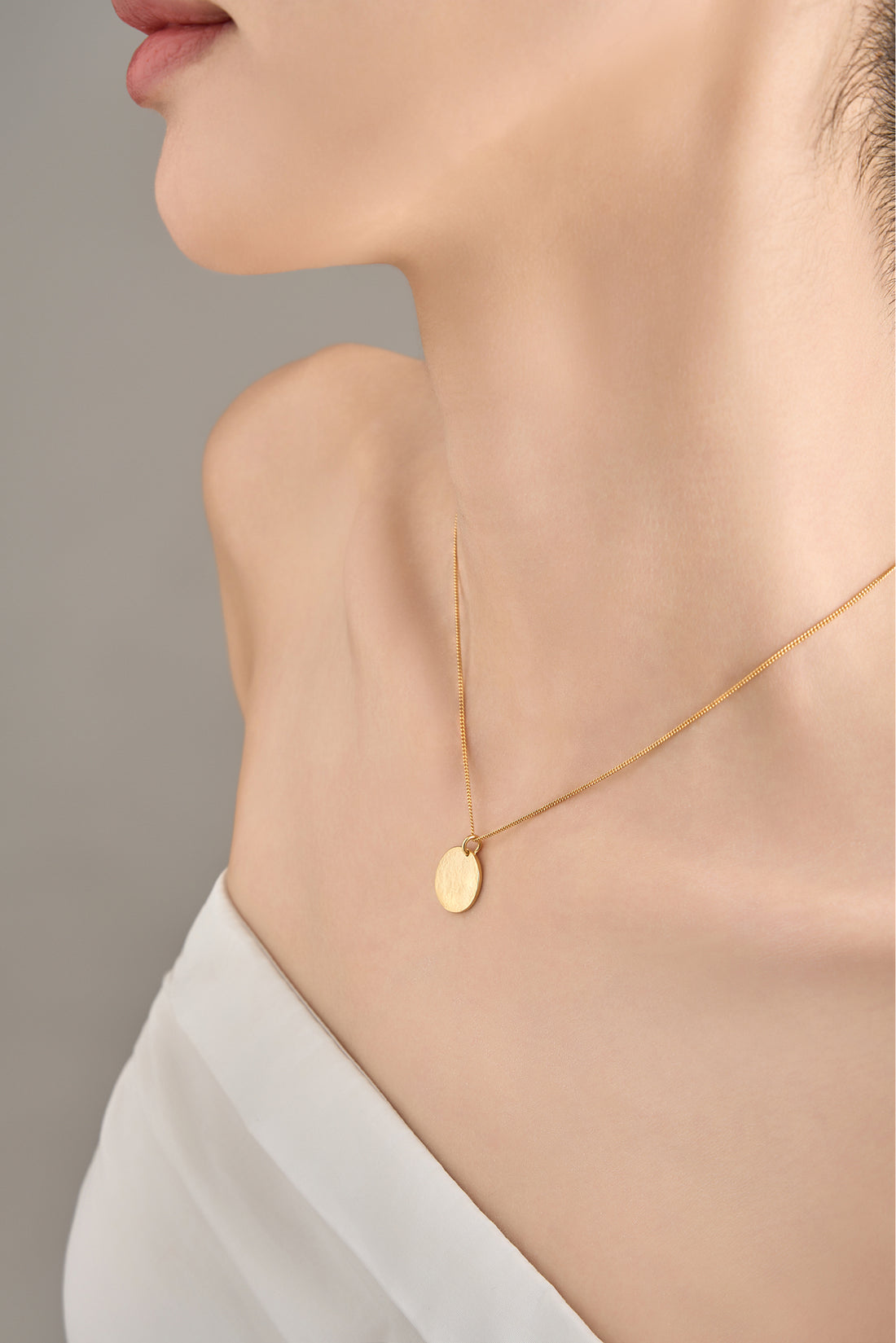 Halo Ripple Irregular necklace