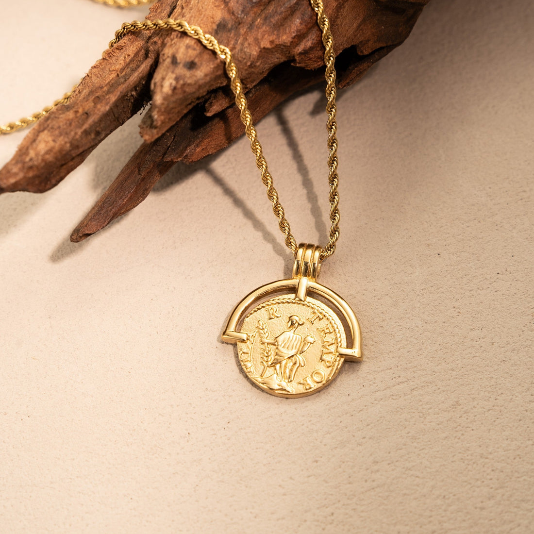 Roman Legacy necklace