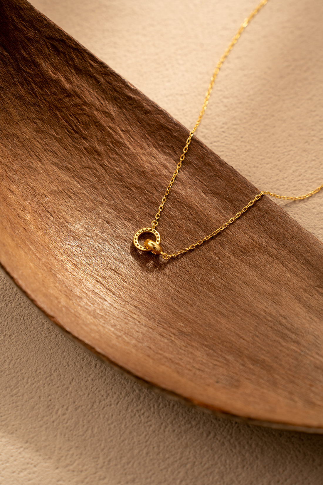 Eternal Link Double Circle Necklace – 18K Gold Vermeil on 925 Silver